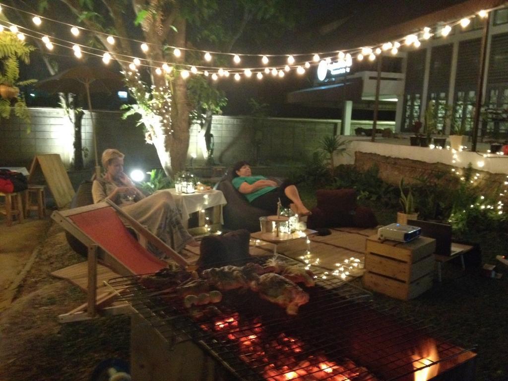 Squirrel Hostel Chiang Mai Ngoại thất bức ảnh